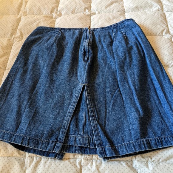 Crazy Horse lightweight Skort. - Picture 3 of 6